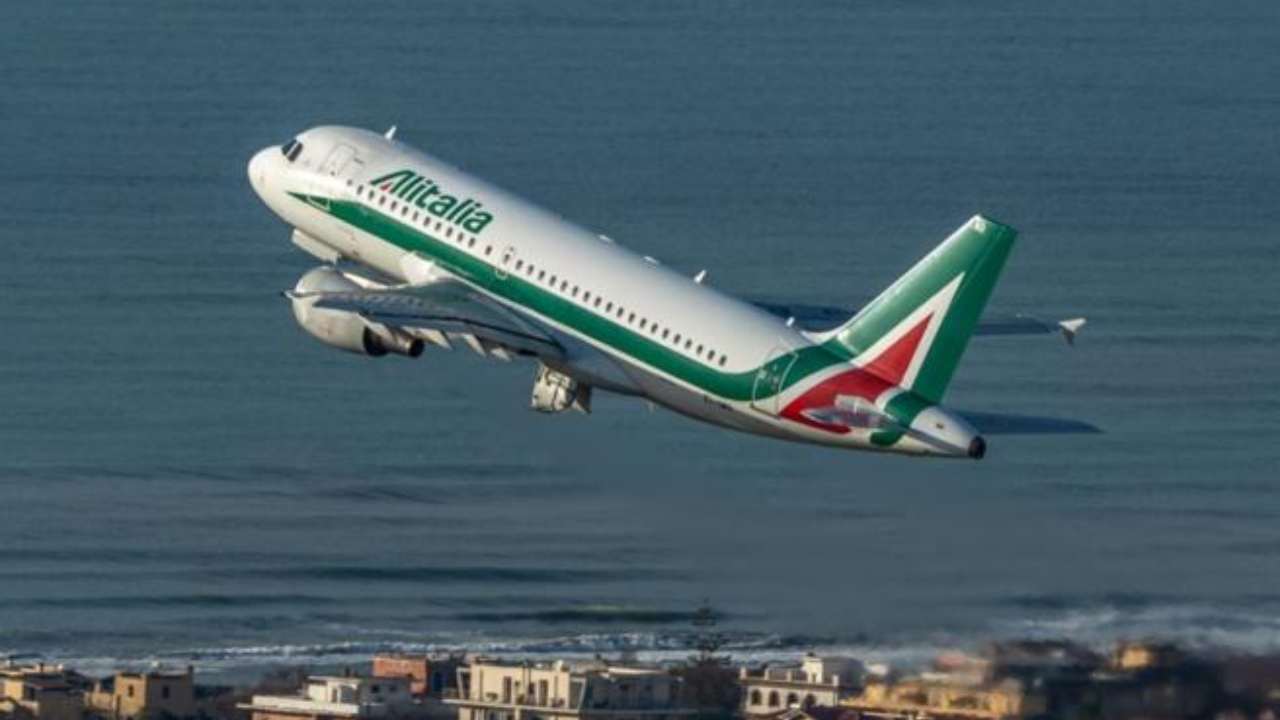 alitalia (web source)