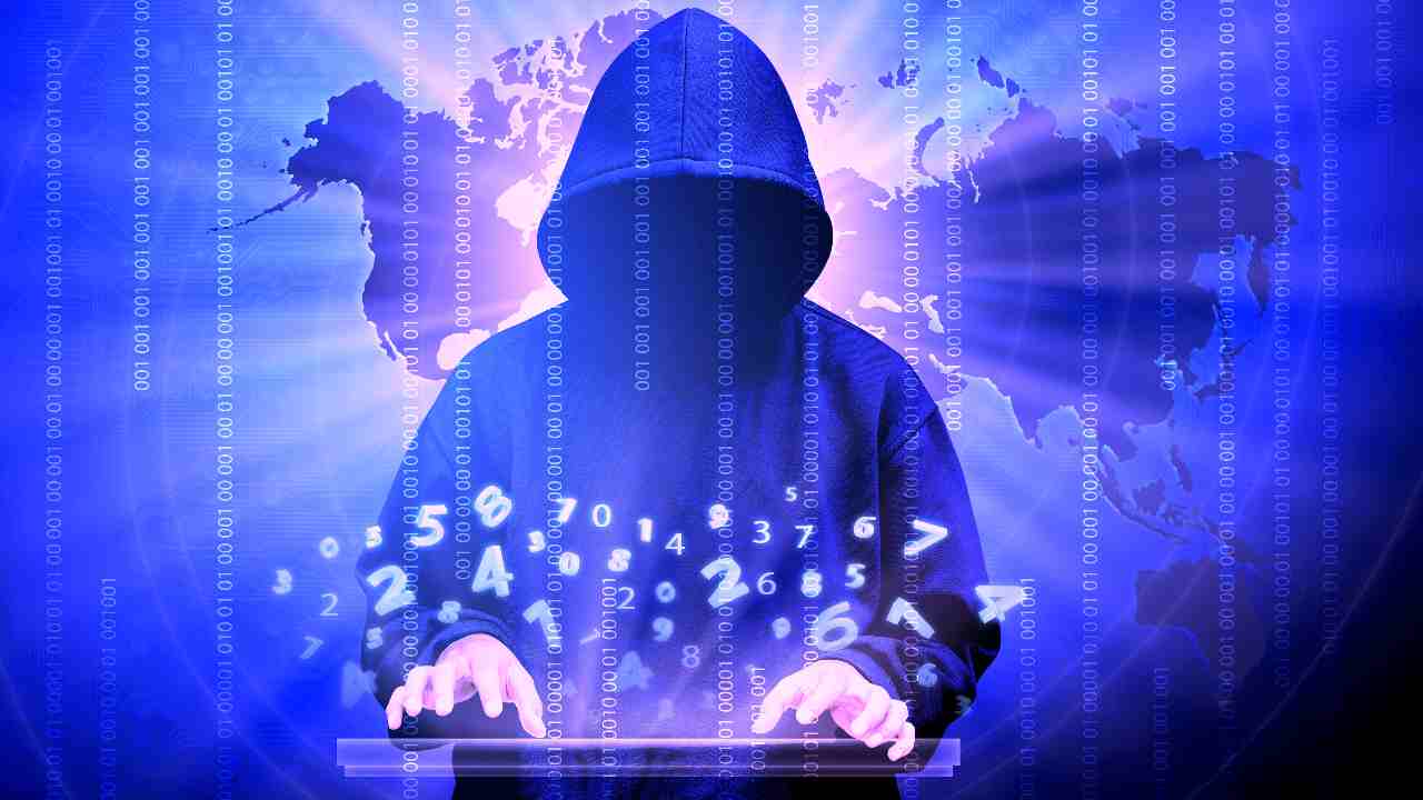 dark web arrestato spacciava droga sequestrati bitcoin