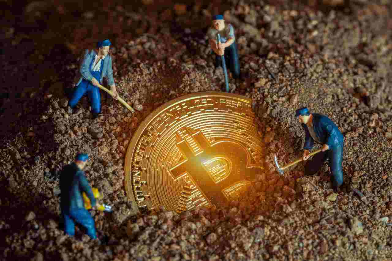 Bitcoin Mining tesla