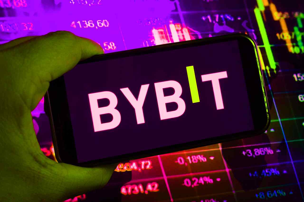 bybit licenziamenti