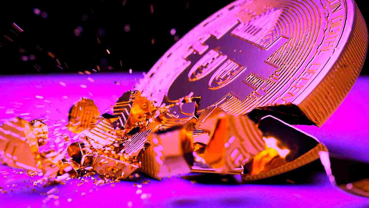 crollo mercato bitcoin