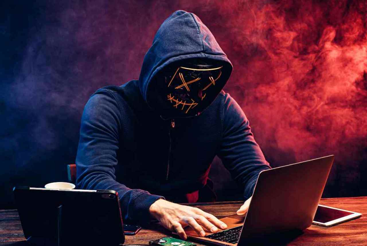 hacker-youtube-crypto