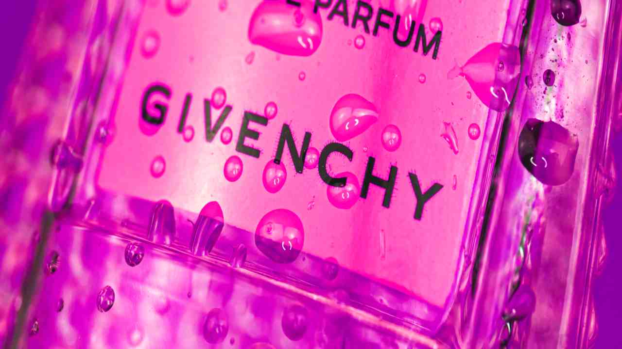 givenchy moda nft