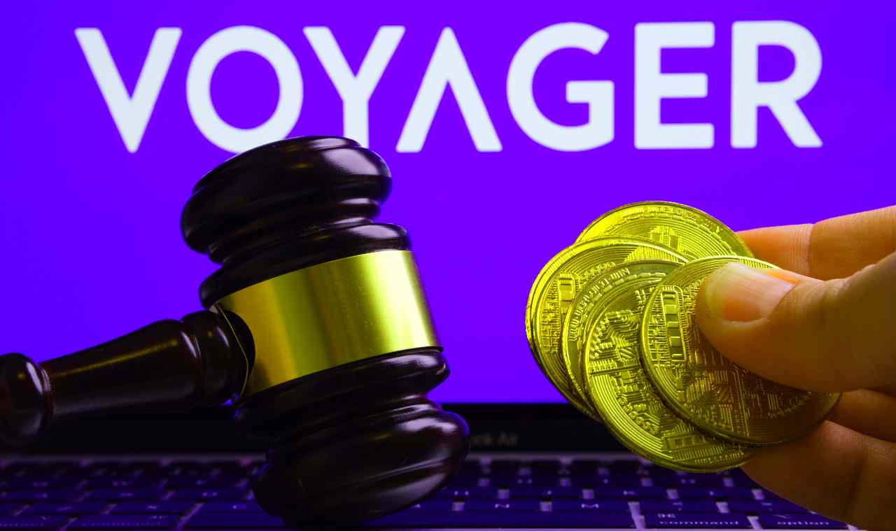 voyager binance